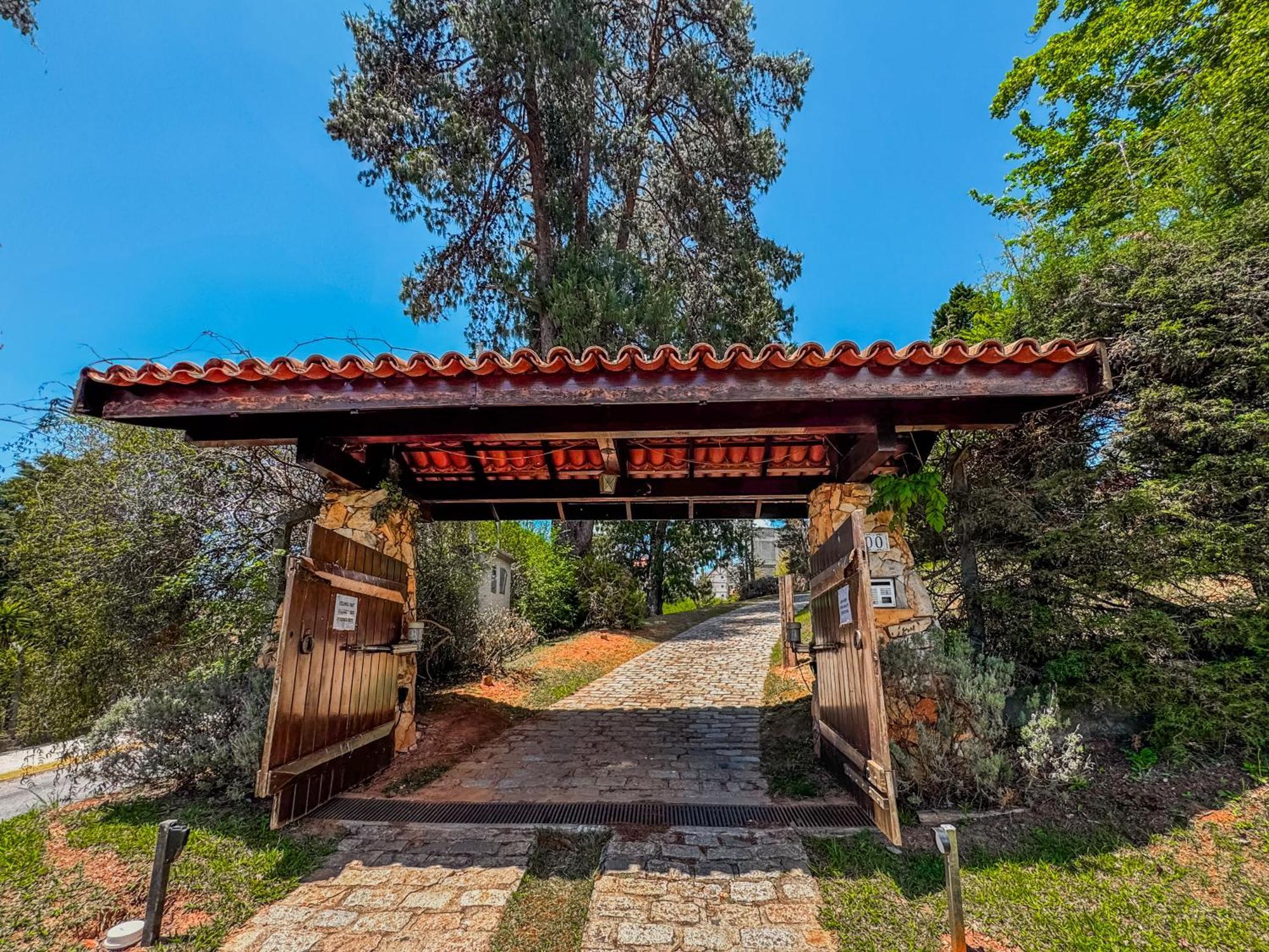 Mansao Nacional Inn Campos do Jordao Bagian luar foto