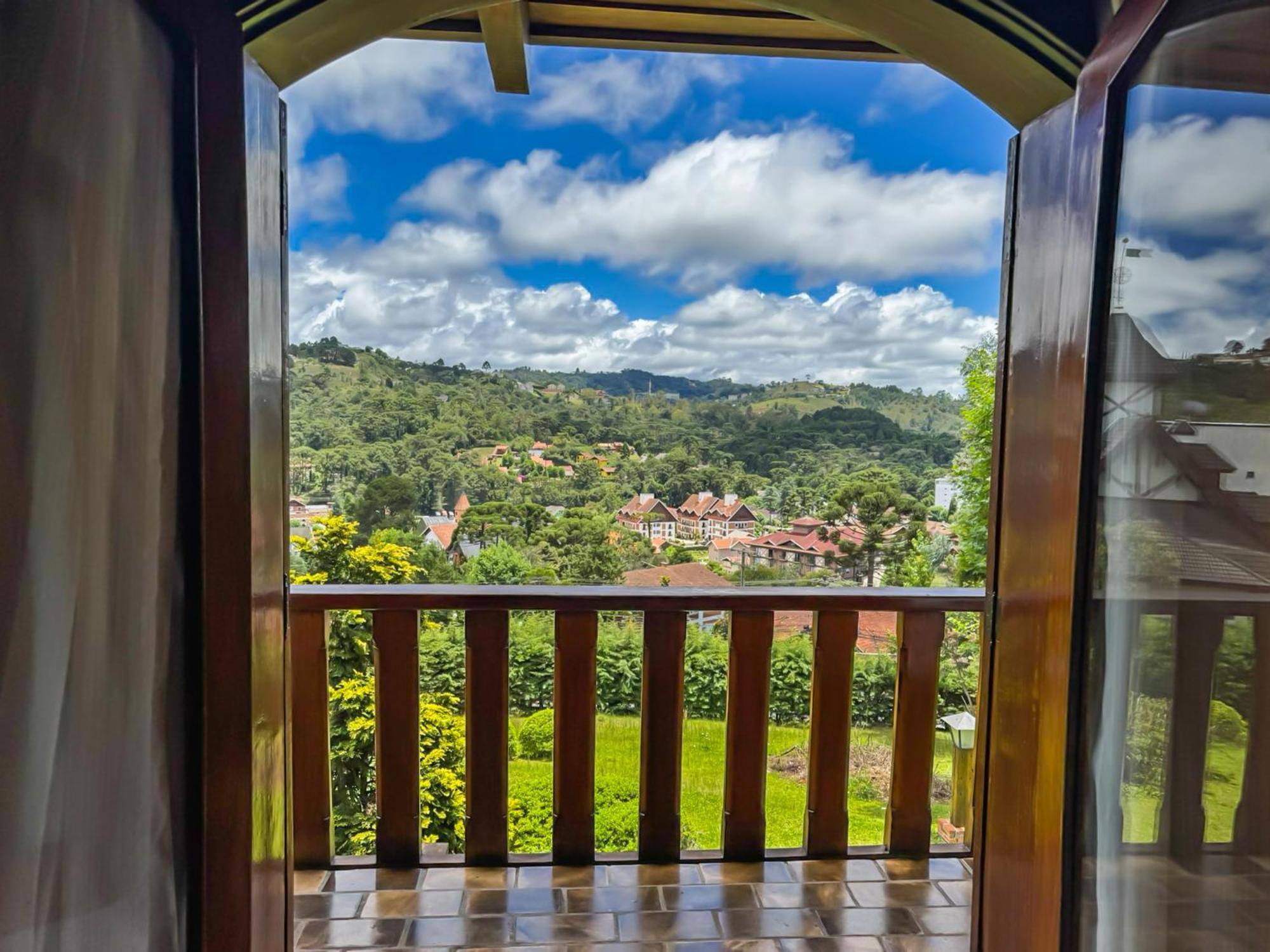 Mansao Nacional Inn Campos do Jordao Bagian luar foto